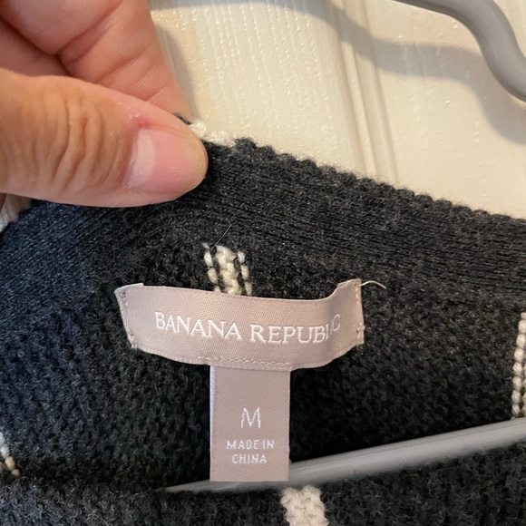 Banana Republic vertical stripe heathers sweater top, Size M - Picture 4 of 4